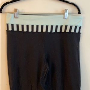 Lululemon Groove Pant (Size 10 Tall)